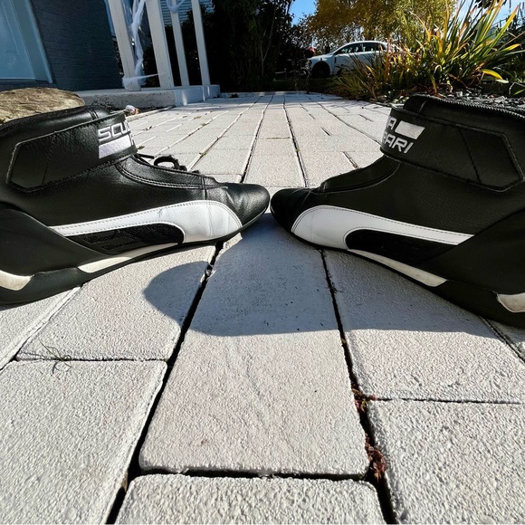 Puma scuderia Ferrari shoes. - Picture 4 of 6